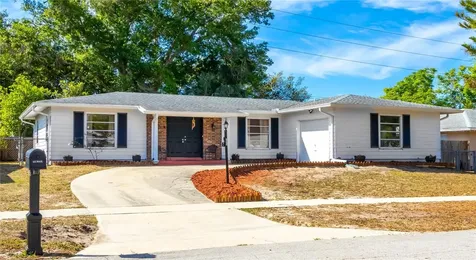 2921 Portsmouth Street Deltona FL 32738