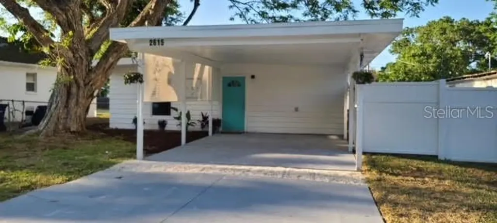 2615 19th Street Sarasota FL 34234