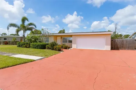 1315 Dolphin Avenue Merritt Island FL 32952