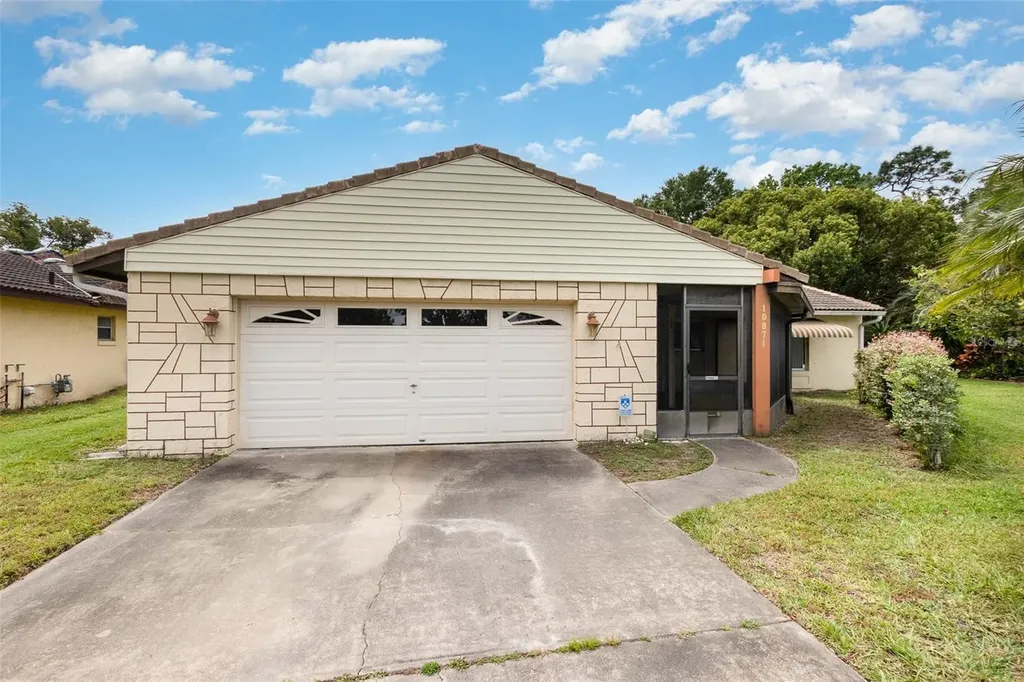 10871 William And Mary Court Orlando FL 32821