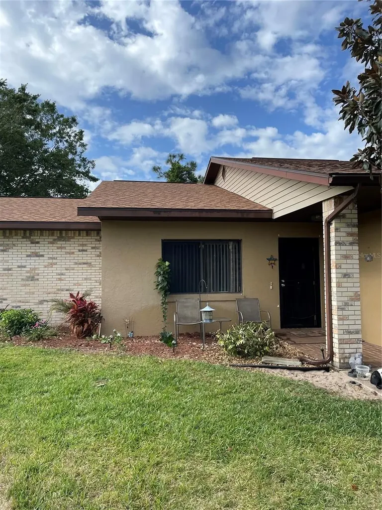 2412 Hidden Creek Circle Sebring FL 33870