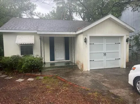 527 S Glenwood Avenue Clearwater FL 33756