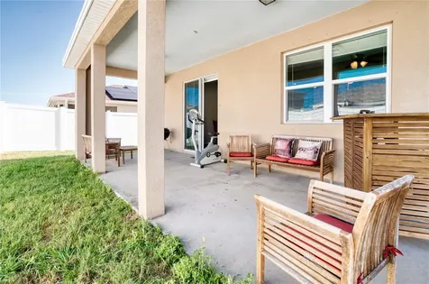 11412 Tangle Branch Lane Gibsonton FL 33534