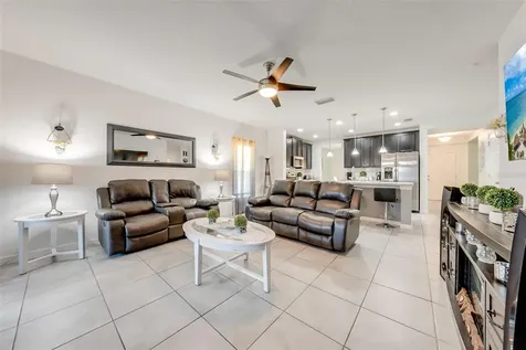 939 Benjamin Trail Davenport FL 33837
