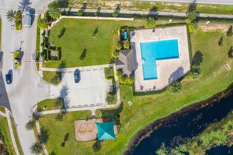 939 Benjamin Trail Davenport FL 33837
