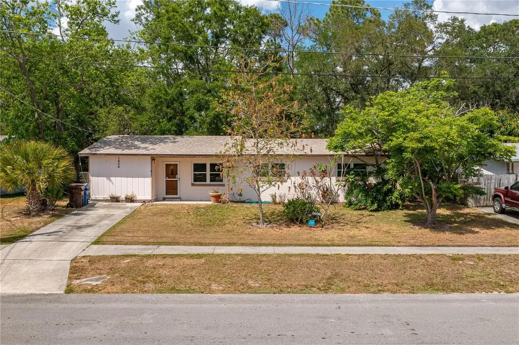 1406 NE 1st Street Mulberry FL 33860