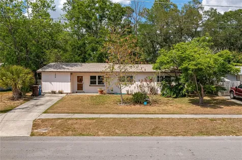1406 NE 1st Street Mulberry FL 33860
