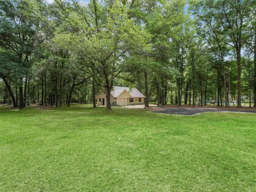 775 NW 70th Terrace Ocala FL 34482