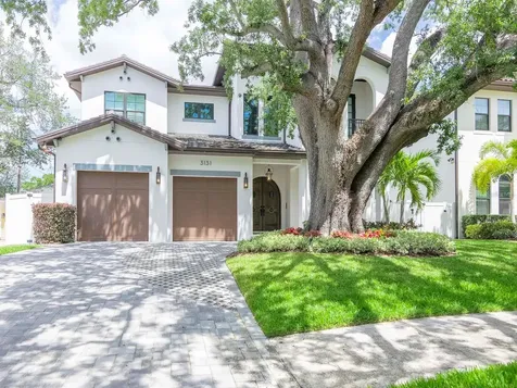 3131 W Waverly Avenue Tampa FL 33629