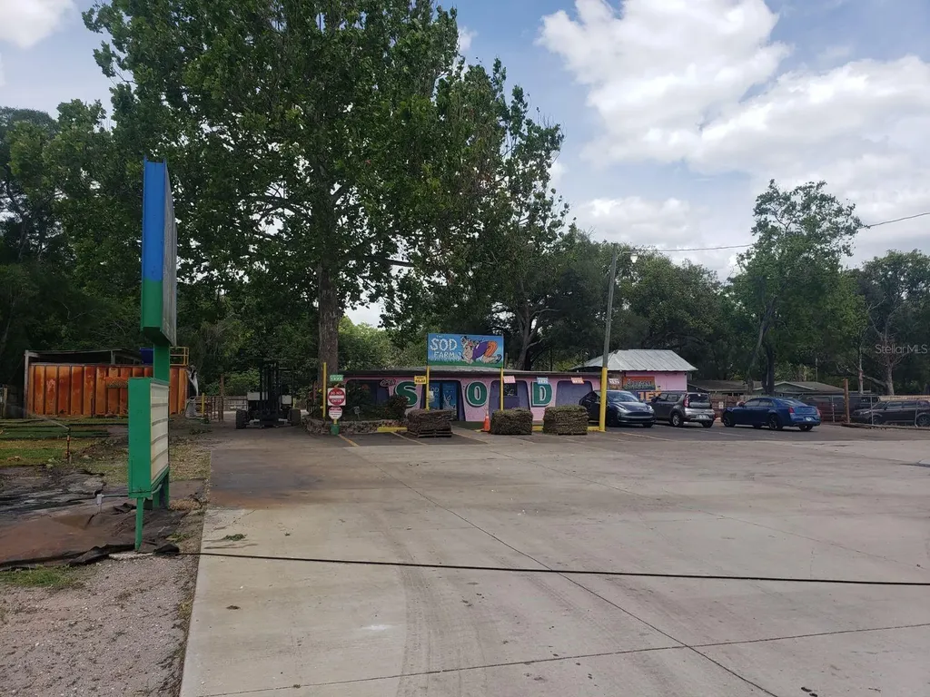 8751 Ridge Road New Port Richey FL 34654