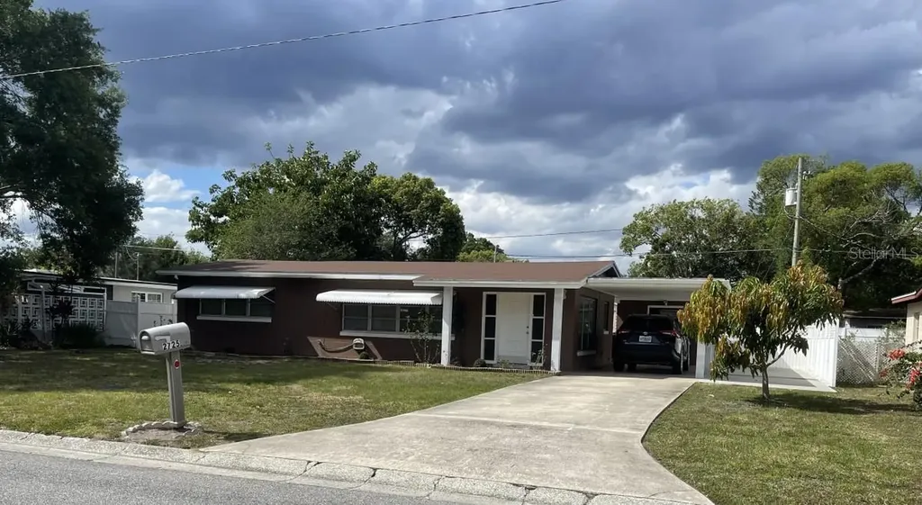 2725 Janet Street Kissimmee FL 34741