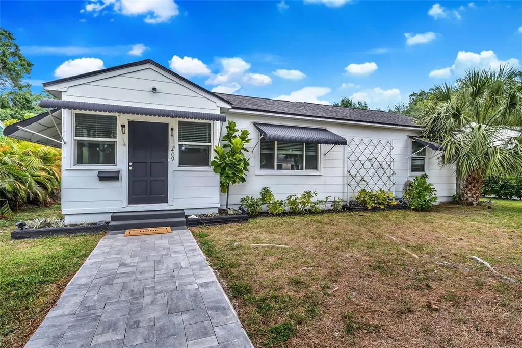 409 37th Avenue NE St Petersburg FL 33704