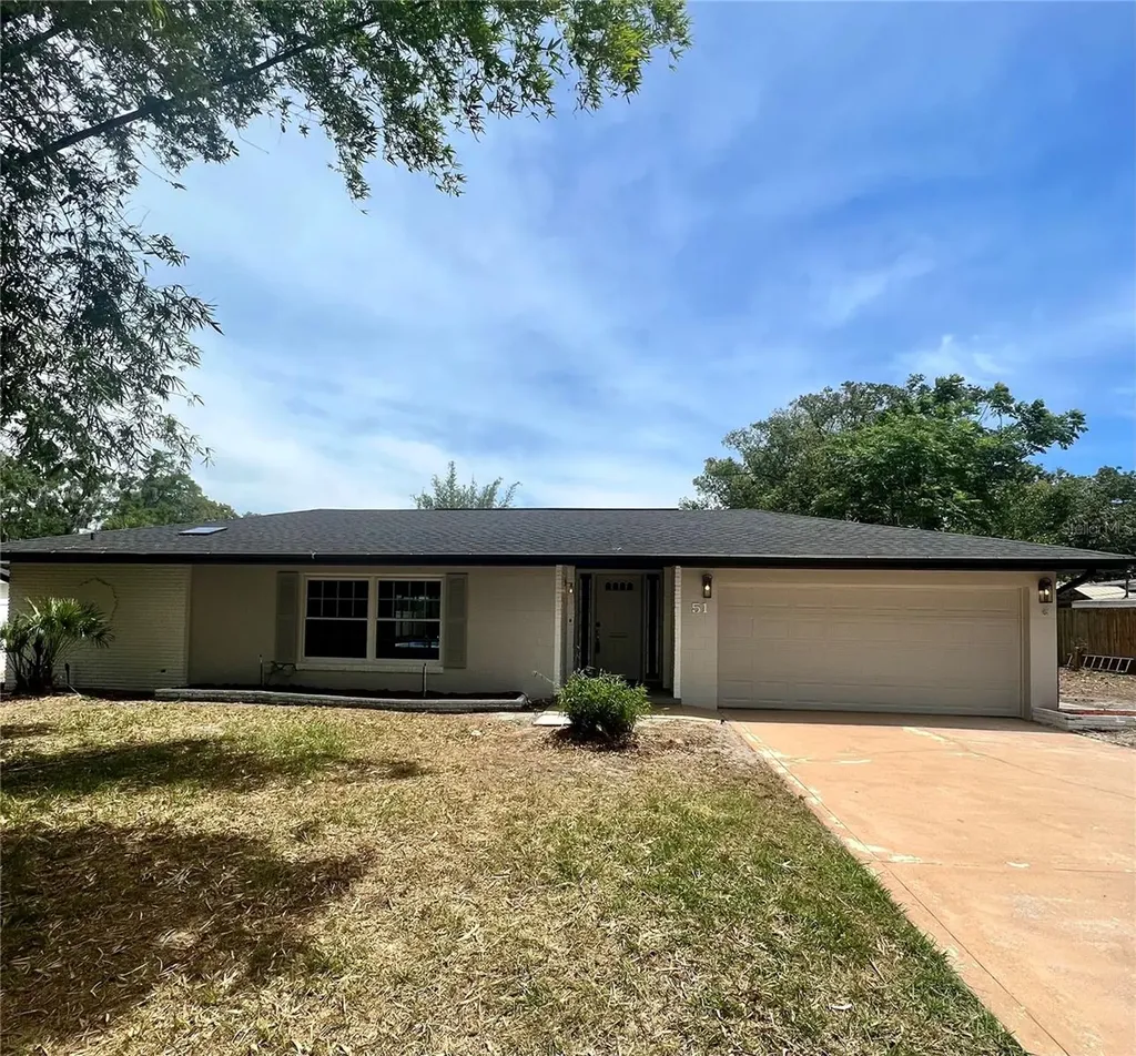 51 N Triplet Lake Drive Casselberry FL 32707