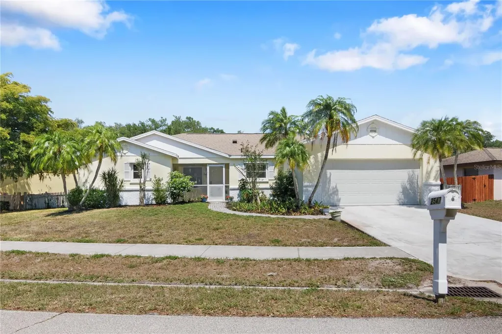 2547 Wood Oak Drive Sarasota FL 34232