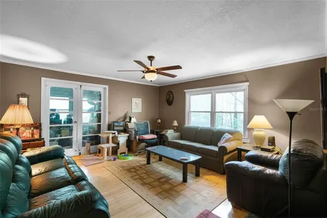 4876 W Kelly Park Road Apopka FL 32712