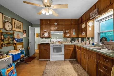 4876 W Kelly Park Road Apopka FL 32712