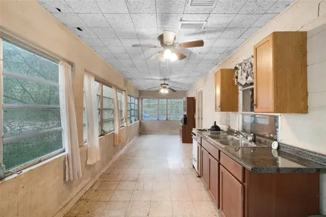 4876 W Kelly Park Road Apopka FL 32712