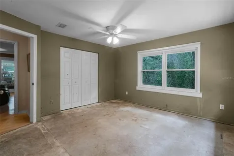 4876 W Kelly Park Road Apopka FL 32712