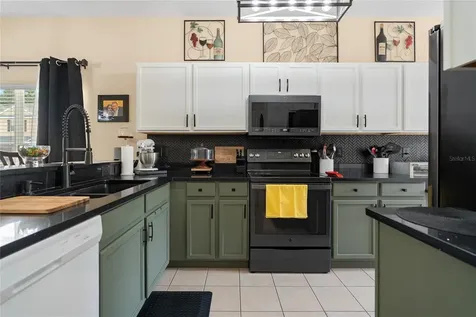 8522 Broken Willow Court Tampa FL 33647