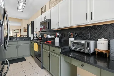 8522 Broken Willow Court Tampa FL 33647