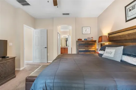 8522 Broken Willow Court Tampa FL 33647