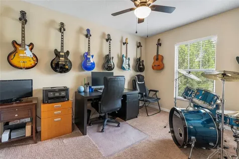 8522 Broken Willow Court Tampa FL 33647
