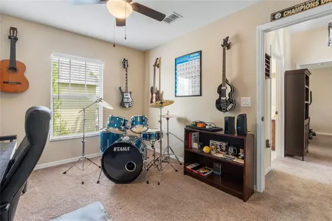 8522 Broken Willow Court Tampa FL 33647