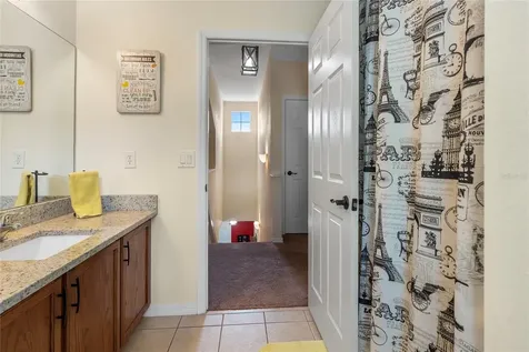 8522 Broken Willow Court Tampa FL 33647
