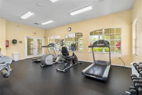 8522 Broken Willow Court Tampa FL 33647