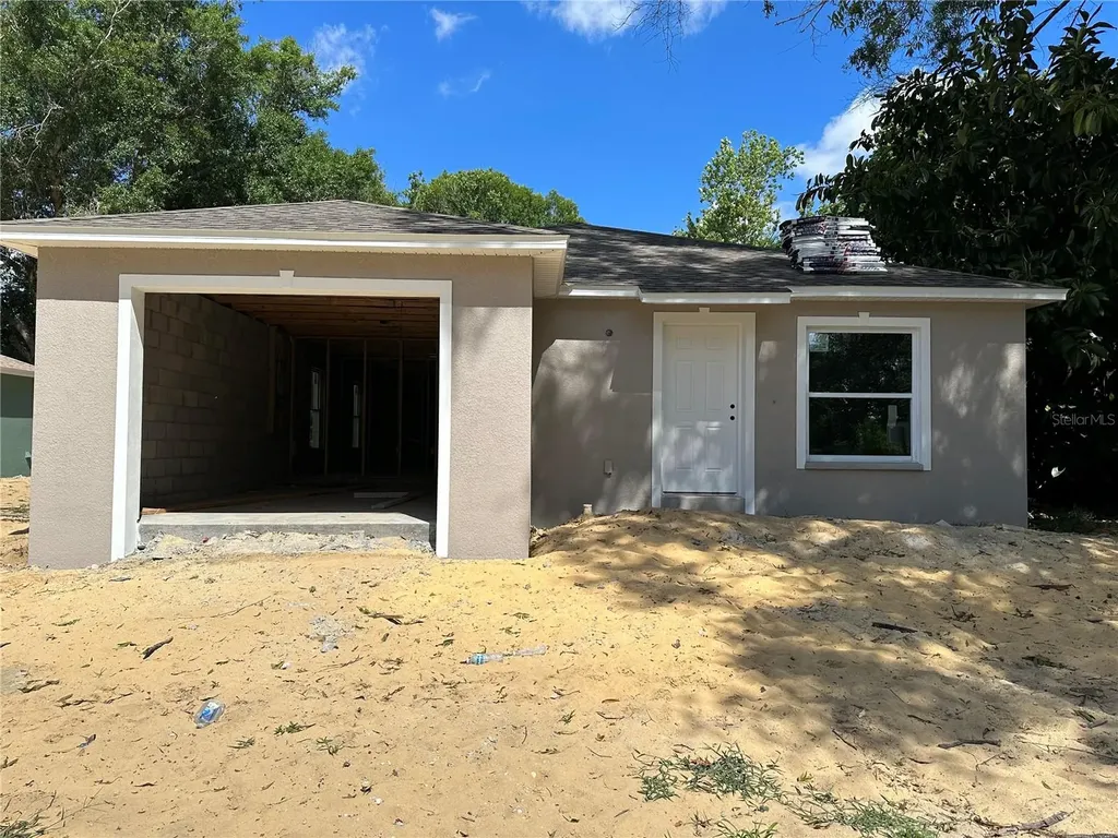 147 1st Street S Winter Haven FL 33880