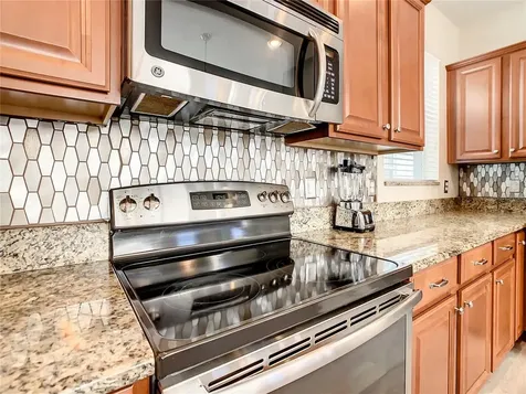 8948 Bismarck Palm Road Kissimmee FL 34747