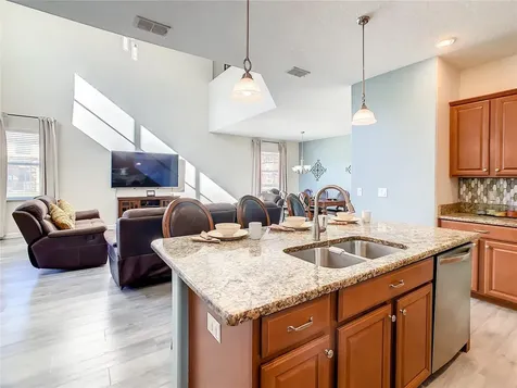 8948 Bismarck Palm Road Kissimmee FL 34747