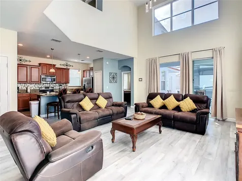 8948 Bismarck Palm Road Kissimmee FL 34747
