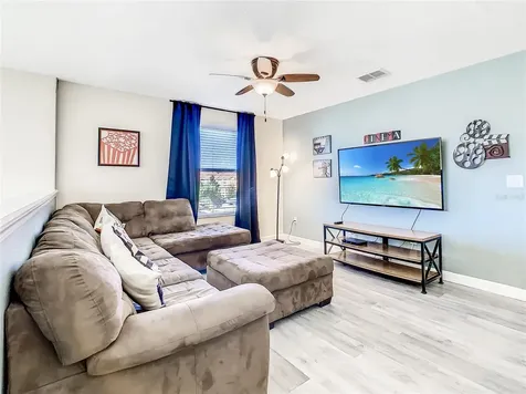 8948 Bismarck Palm Road Kissimmee FL 34747
