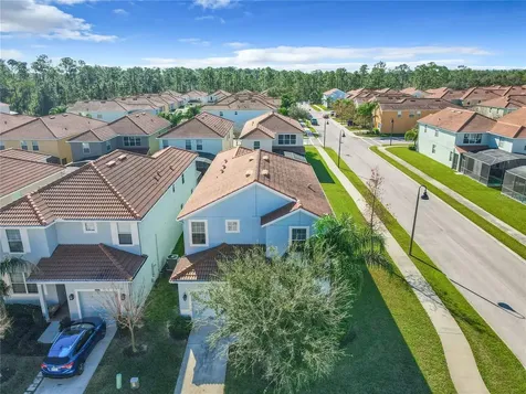 8948 Bismarck Palm Road Kissimmee FL 34747