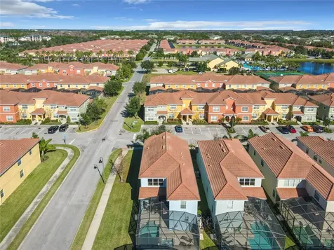 8948 Bismarck Palm Road Kissimmee FL 34747