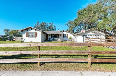1230 51st Street W Bradenton FL 34209