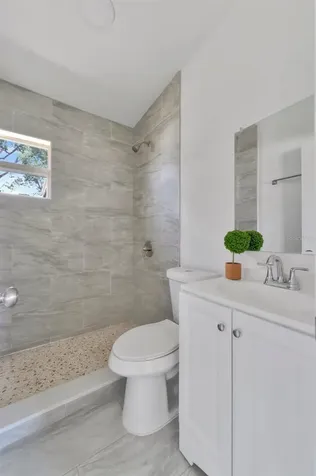 5039 Bee Ridge Road Sarasota FL 34233