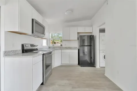5039 Bee Ridge Road Sarasota FL 34233