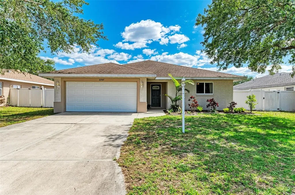 2707 95th Street E Palmetto FL 34221