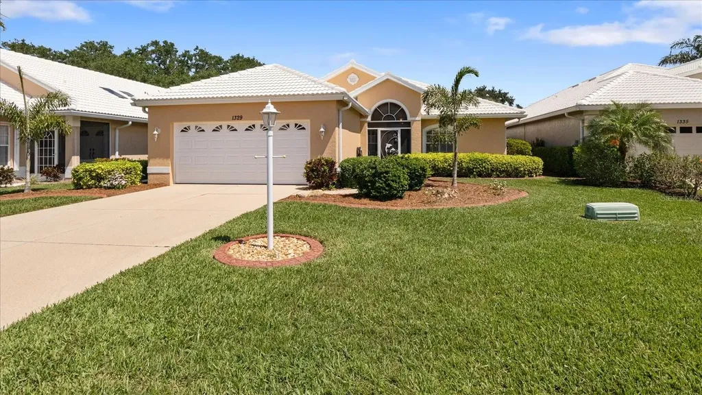 1329 Clubview Court Venice FL 34292