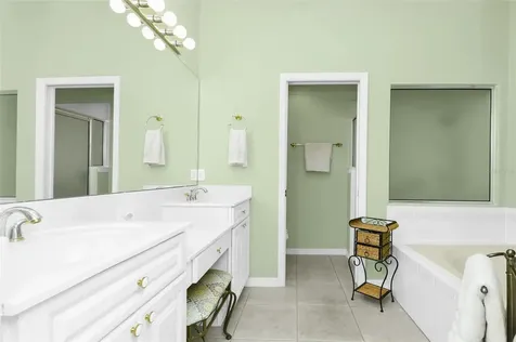 5221 Indian Ocean Loop Tavares FL 32778