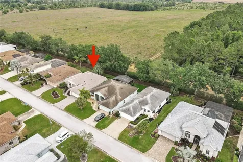 5221 Indian Ocean Loop Tavares FL 32778
