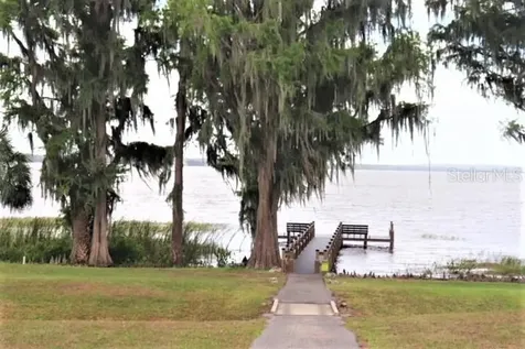 5221 Indian Ocean Loop Tavares FL 32778