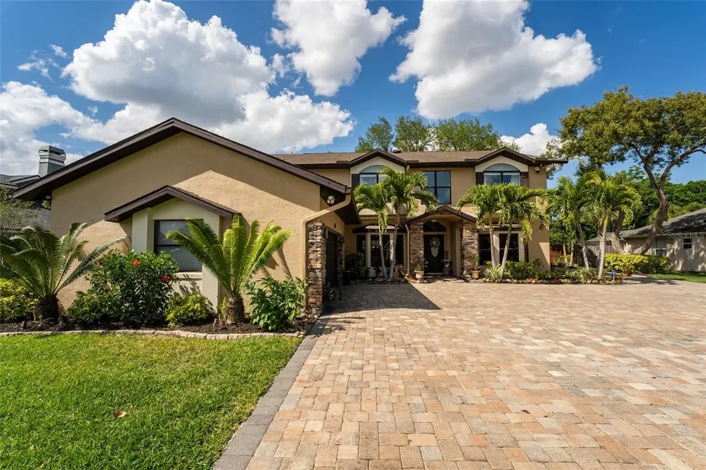 520 Wheatstone Place Orlando FL 32835
