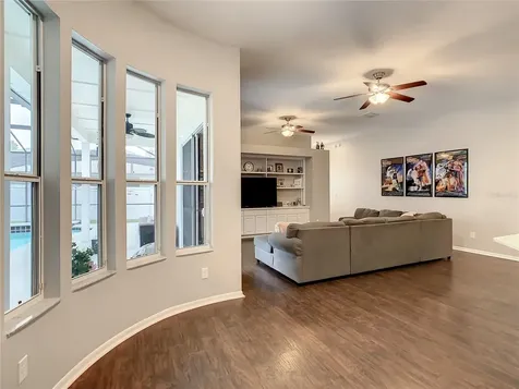 235 Golf Course Parkway Davenport FL 33837