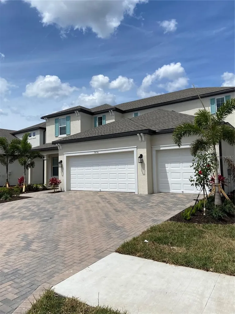 5656 Soft Skies Drive Sarasota FL 34238