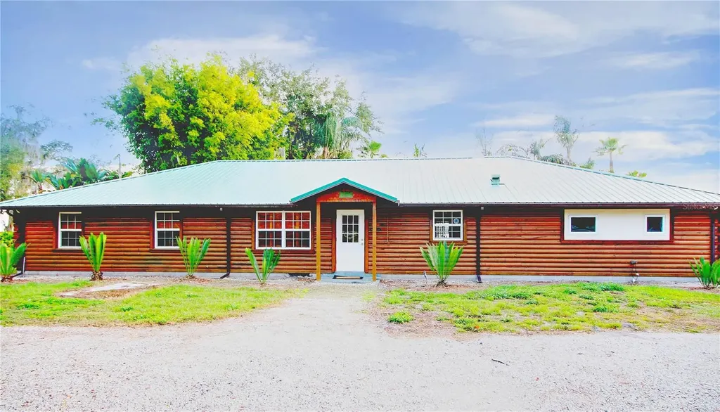 741 N Lake Reedy Boulevard Frostproof FL 33843