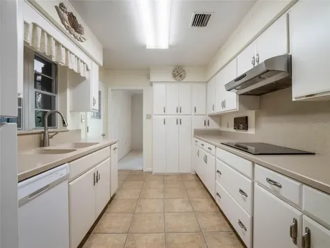 5300 E Grant Street Orlando FL 32812