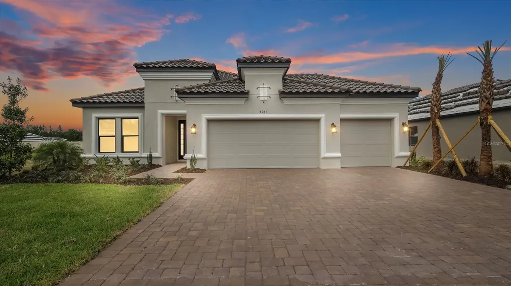 4951 Freccia Loop Wesley Chapel FL 33543
